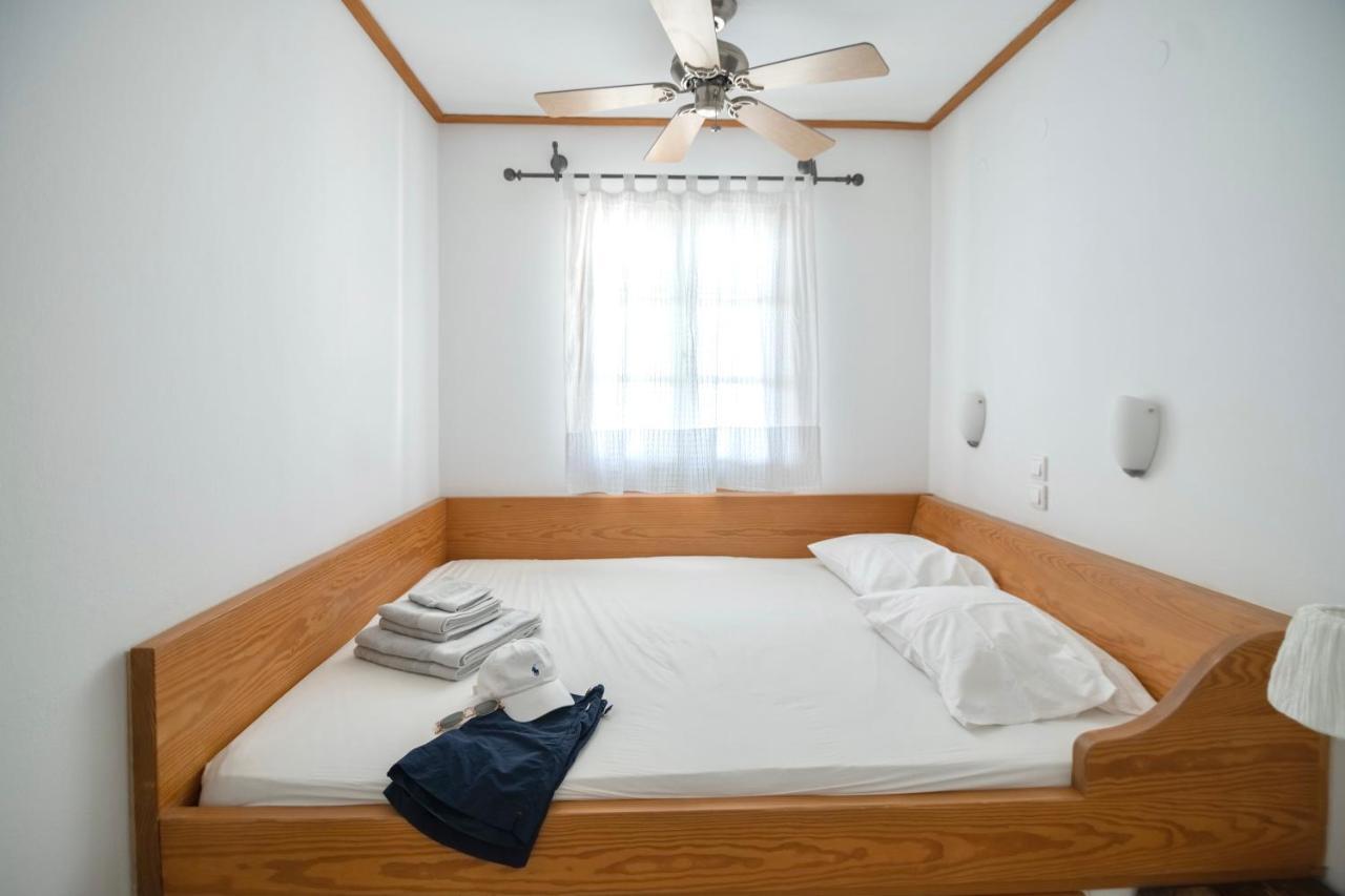 Lotos Beach Home Kini Exterior foto