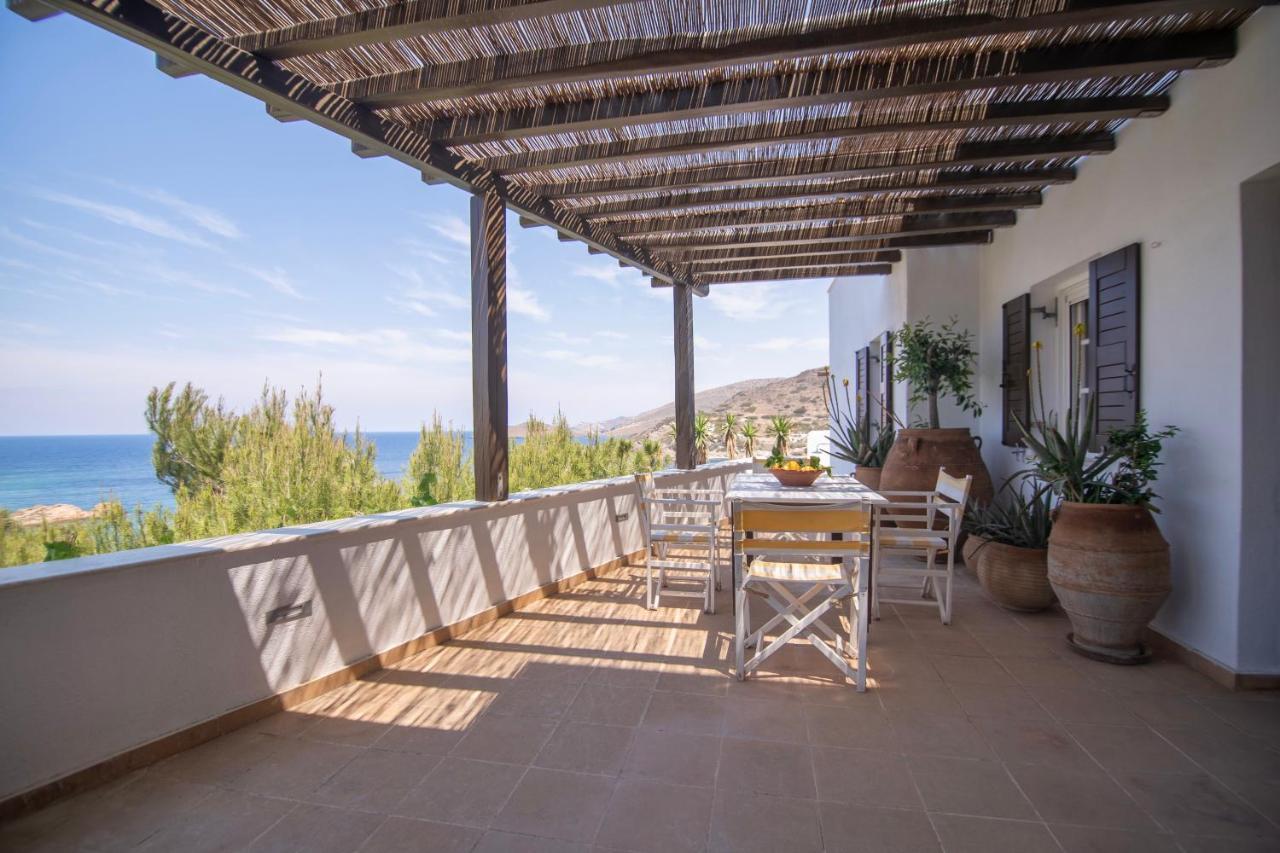 Lotos Beach Home Kini Exterior foto